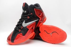 Nike LeBron James 11 Basketball shoes
