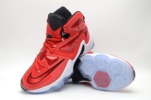 Nike LeBron James 13