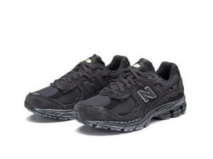 New Balance 2002R