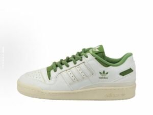 Adidas Forum 84