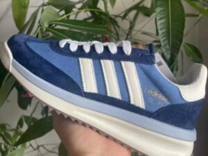 Adidas SL 72