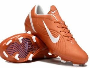 NIKE Mercurial Vapor 1 FG Retro