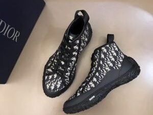 Dior B28