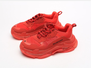 Balenciaga Triple S