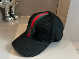 GUCCI CAP 28