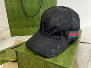 GUCCI CAP 18
