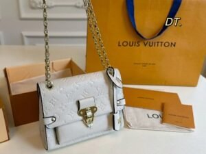 Louis Vuitton 14