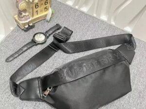 Louis Vuitton Fashion Bag 33
