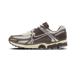 Air Zoom Vomero 5