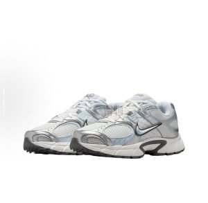 Nike V5 RNR
