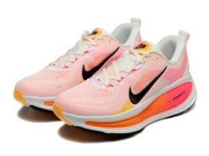 Nike Vomero V18