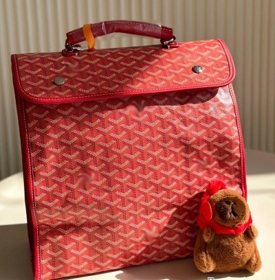 Goyard Style Crossbody Bagpack 9