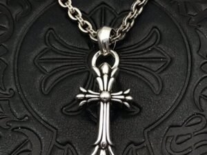Women’s Necklace 4