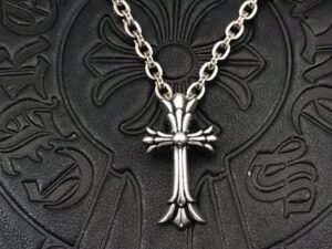 Women’s Necklace 3